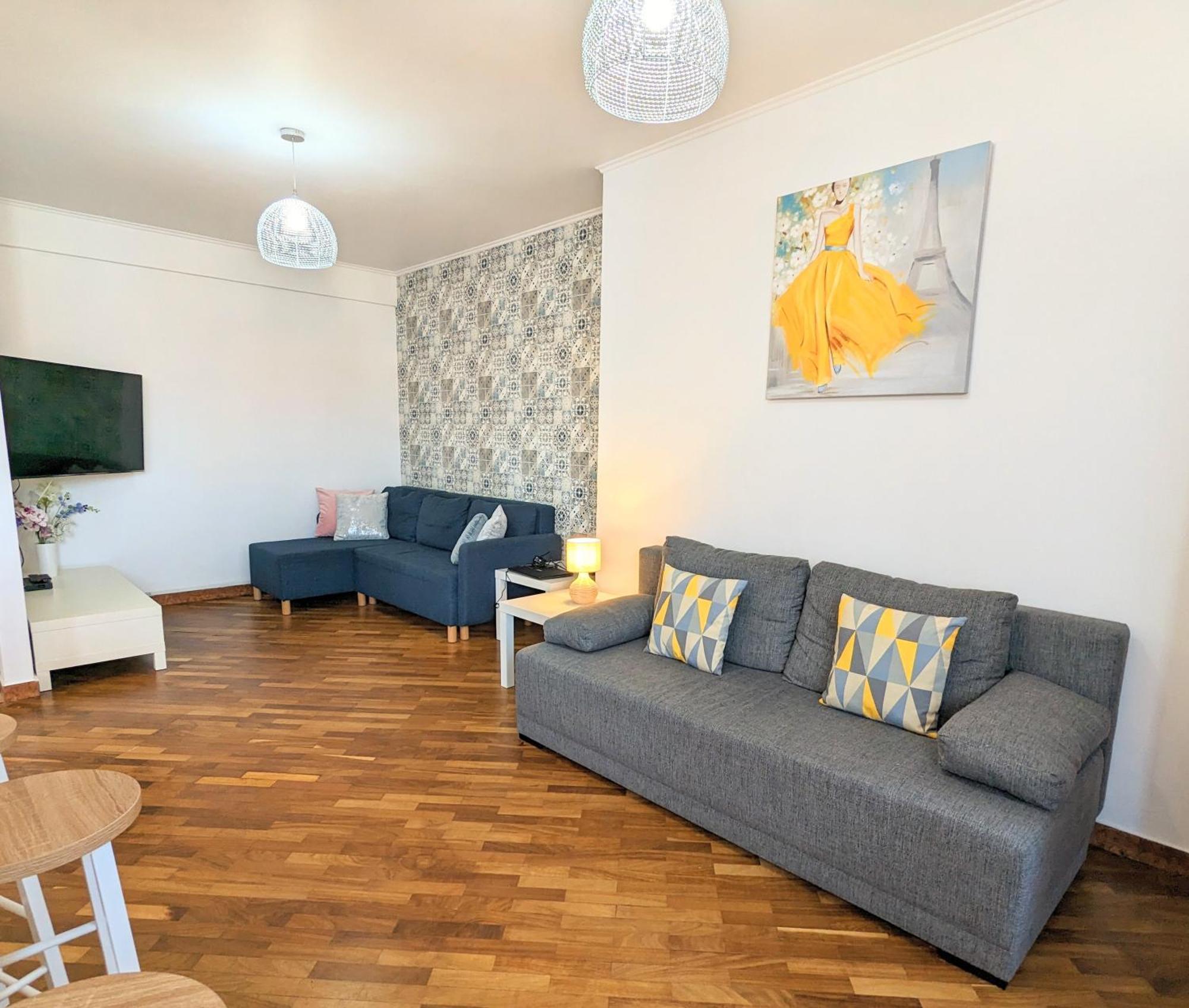 3-Bedroom Apt In Town Square 弗罗茨瓦夫 外观 照片